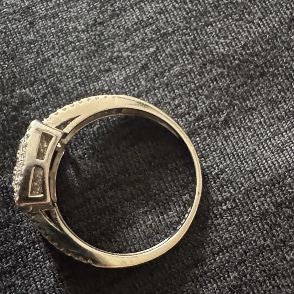 Sterling Silver Square Halo Ring with Clustered Stones - Silver size‎ (7)